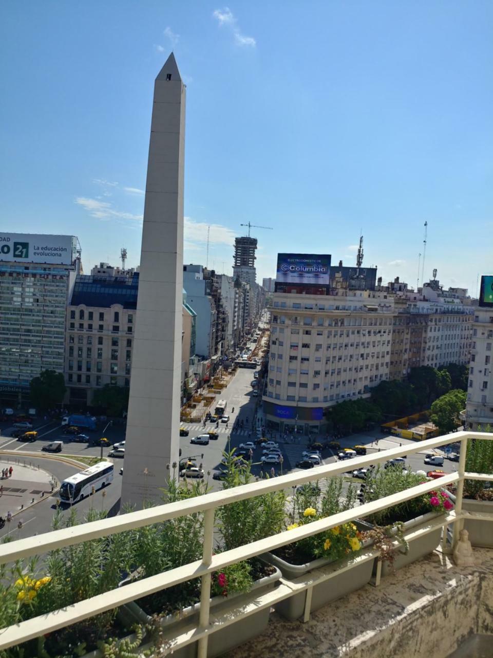 Penthouse frente al Obelisco con terraza Appartamento Buenos Aires Esterno foto