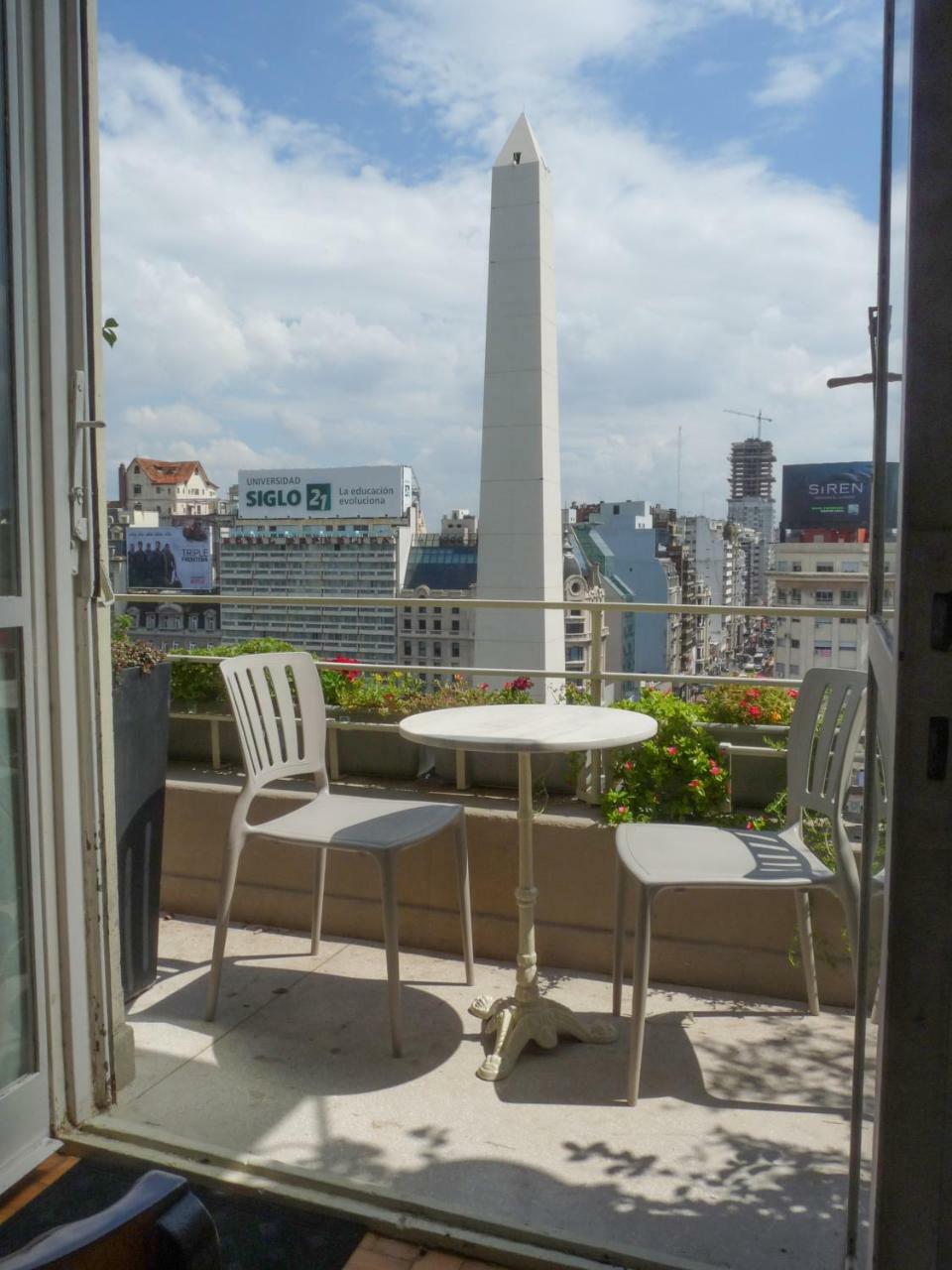 Penthouse frente al Obelisco con terraza Appartamento Buenos Aires Esterno foto
