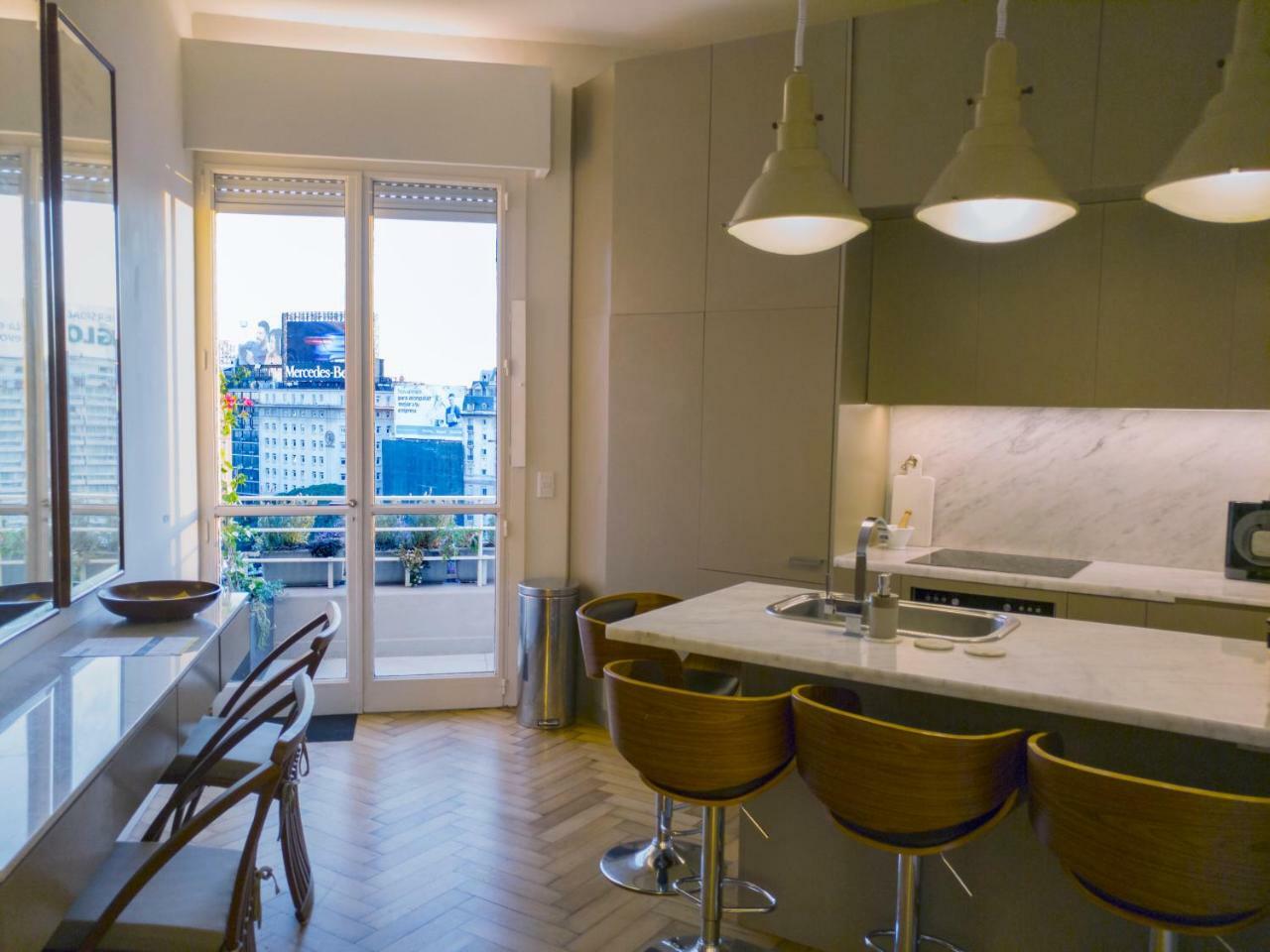 Penthouse frente al Obelisco con terraza Appartamento Buenos Aires Esterno foto